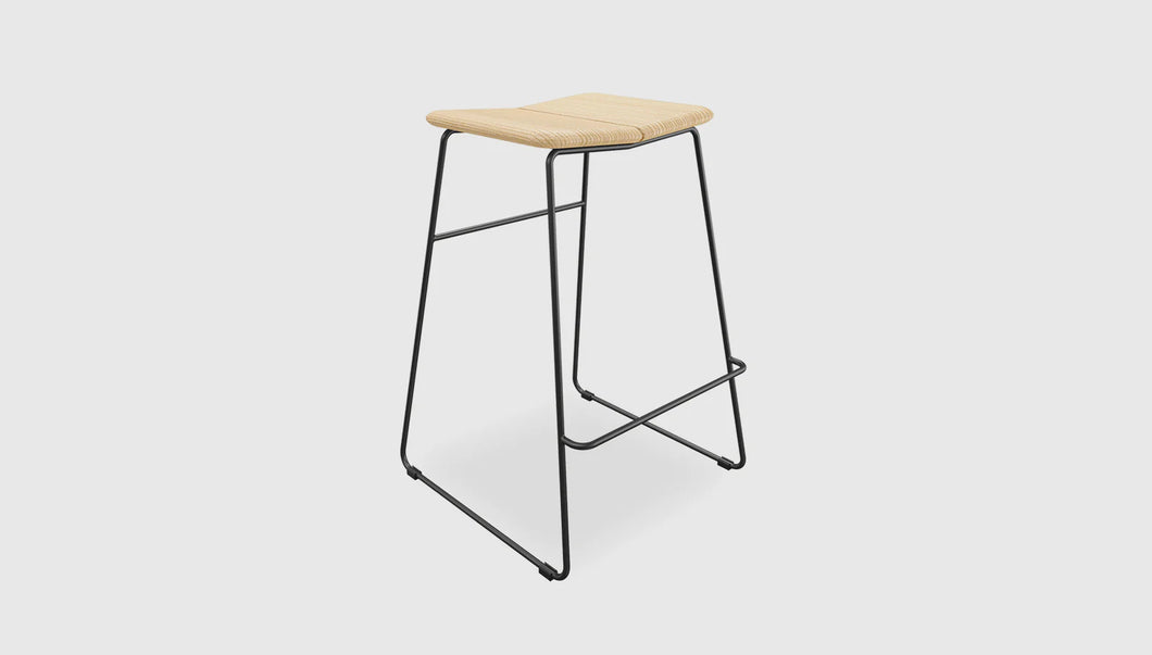 aero bar stool